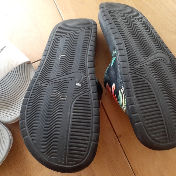 Nike Slides two pair LOT. Women's size 7. - Picture 8 of 8